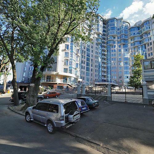 Продажа 4-комнатной квартиры 187 м², Лидерсовский бул., 5