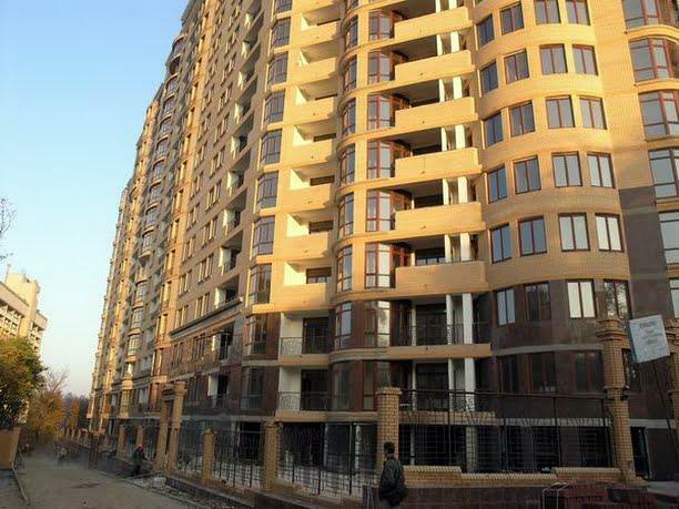 Продажа 3-комнатной квартиры 136 м², Тенистая ул., 9/12