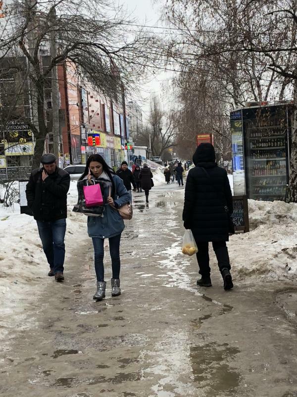 Аренда торгового помещения 12 м², Героев Труда ул., 18