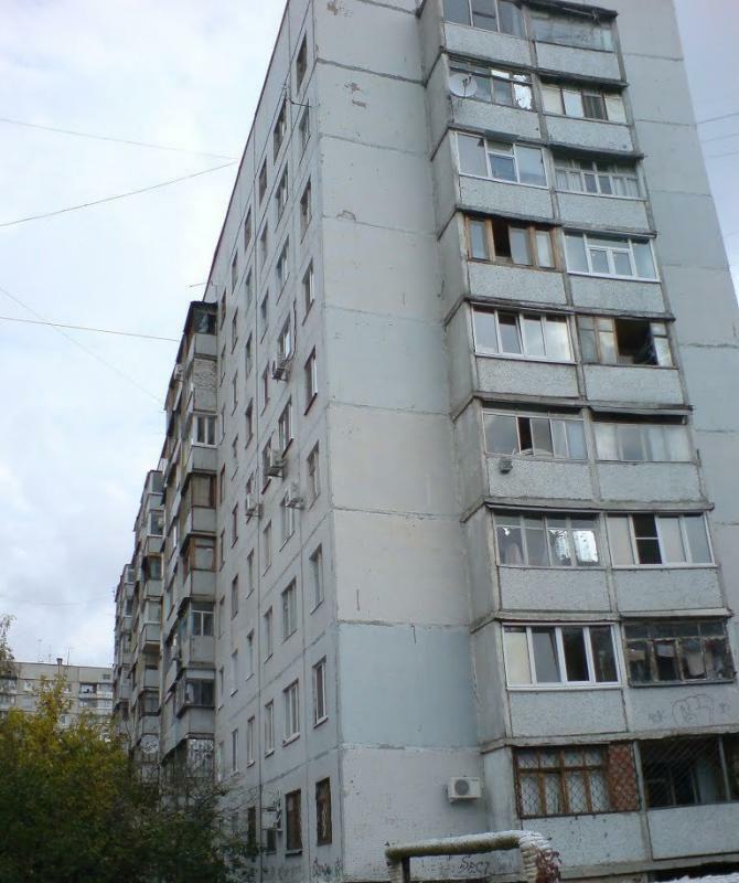 Продажа 2-комнатной квартиры 67 м², Героев Труда ул., 32