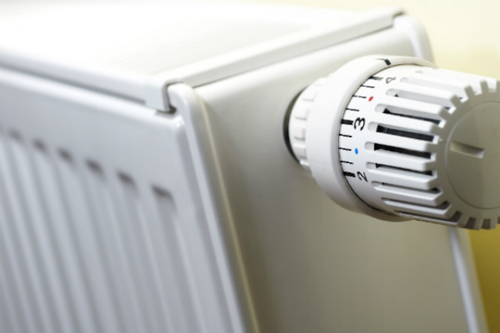 Хто сплачує за тепло в під'їзді, якщо в квартирі встановлено автономне опалення