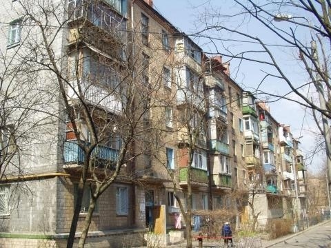 Киев, Светлицкого ул., 27