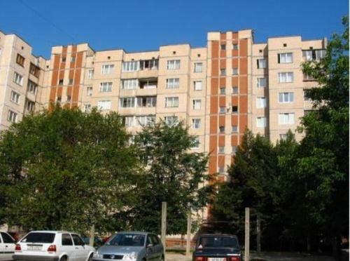 Київ, Семенівська вул., 9