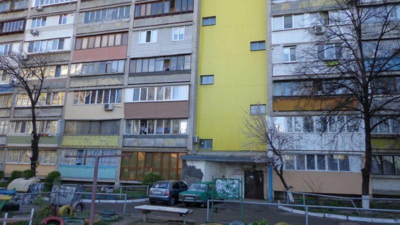 Киев, Зодчих ул., 74