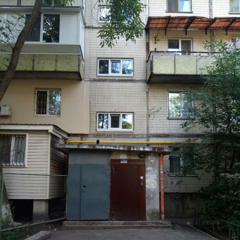 Продажа 2-комнатной квартиры 46 м², Зодчих ул., 62Б