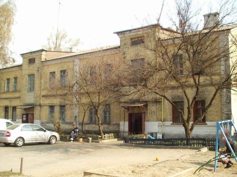 Киев, Саперно-Слободской про-д, 34
