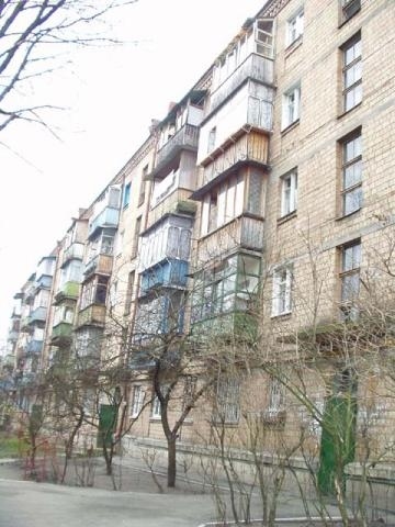 Київ, Світлицького вул., 56А