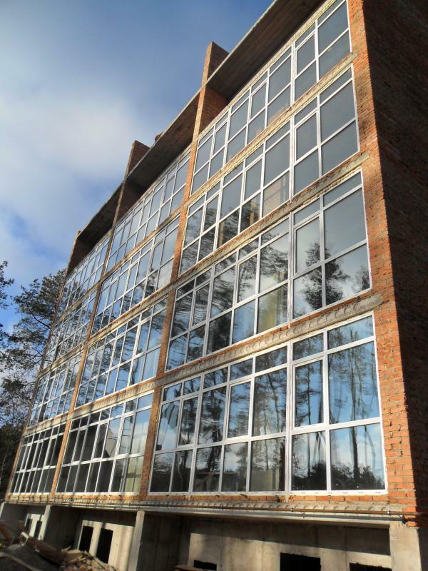 Київська обл., Бучанський район, м. Ірпінь, Ветеранів Афганістана вул., 12