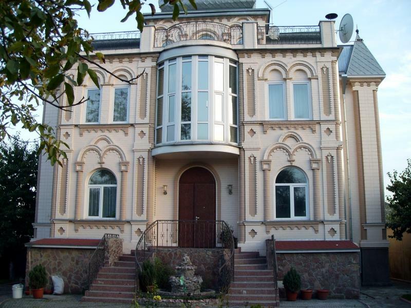 Киев, Заповитная ул., 13/25