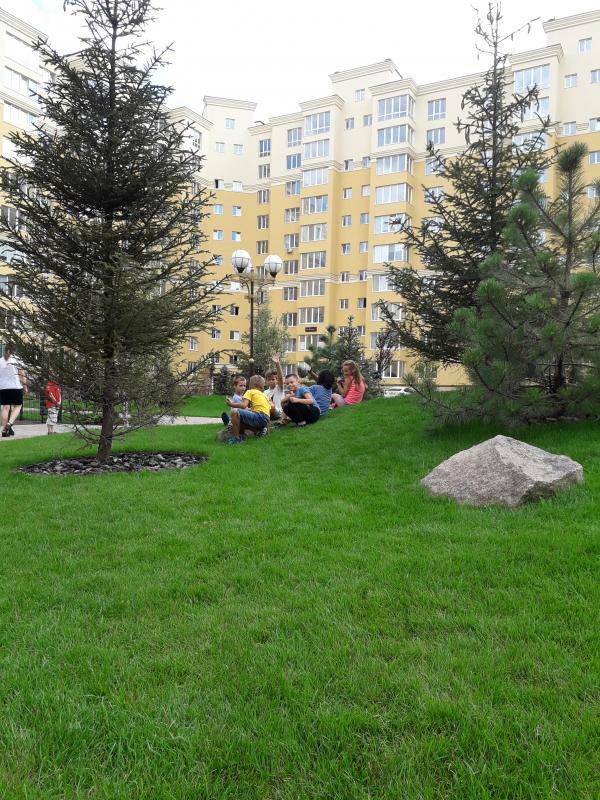 Київ, Зелена вул., 12