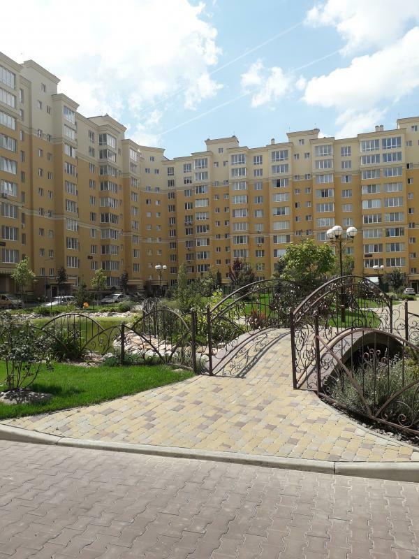 Київ, Зелена вул., 12