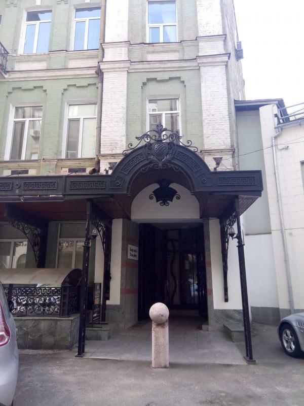 Київ, Велика Житомирська вул., 29Б