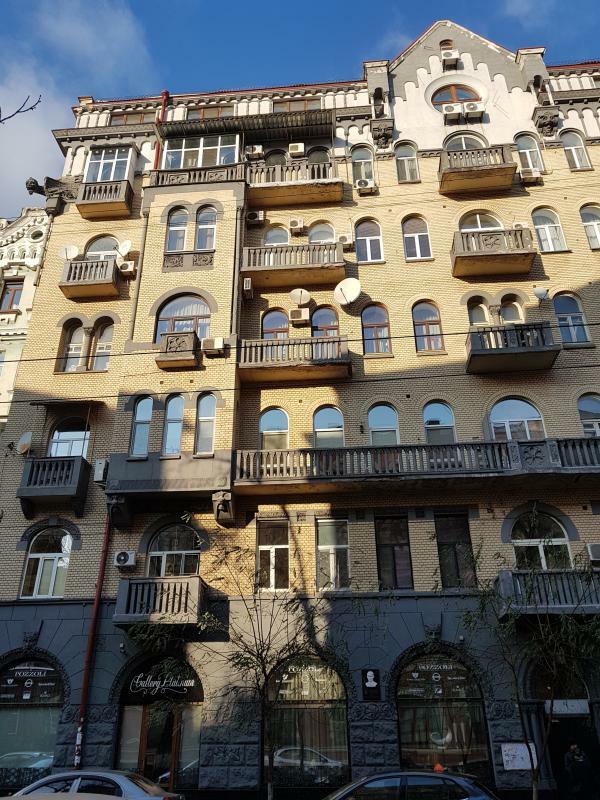 Киев, Большая Житомирская ул., 8А