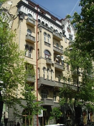 Киев, Большая Житомирская ул., 8А