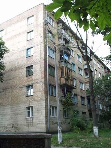 Київ, Задорожний пров., 5 К1