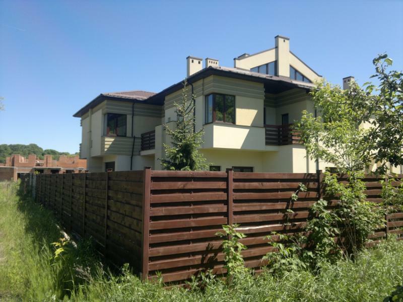 Киев, Енисейская ул., 2