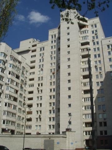 Киев, Ереванская ул., 30