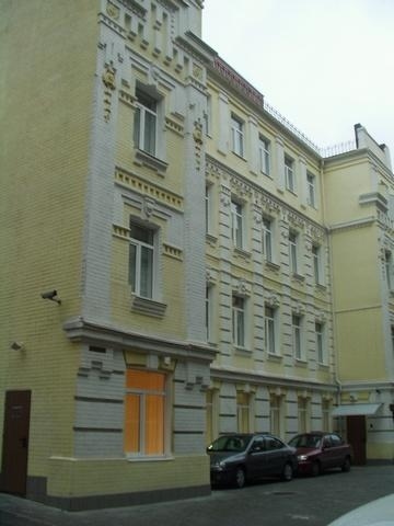 Киев, Жилянская ул., 50Б