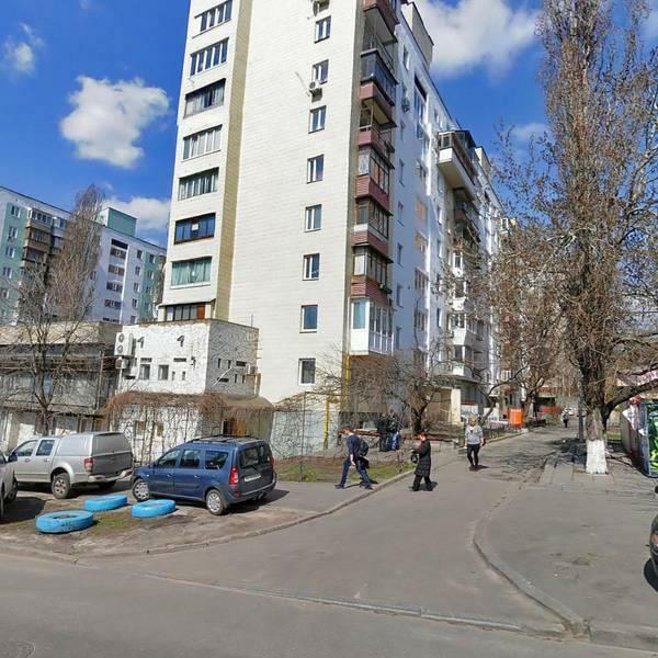 Київ, Предславинська вул., 32/2