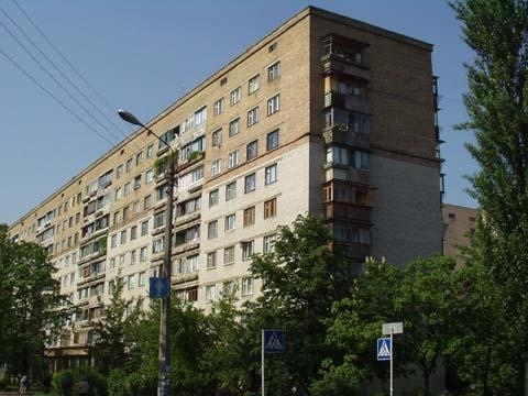 Київ, Пожарського вул., 8