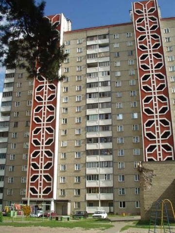 Киев, Полесская ул., 4А