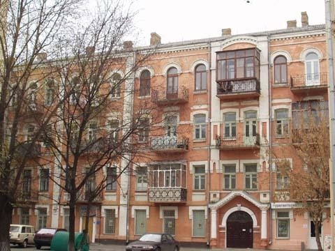 Київ, Костянтинівська вул., 27Б
