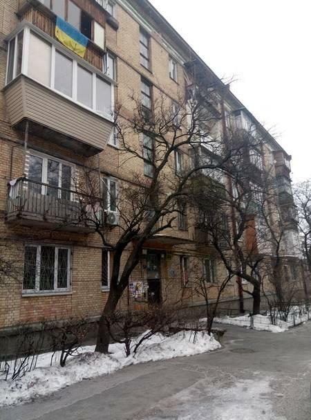Киев, Искровская ул., 14