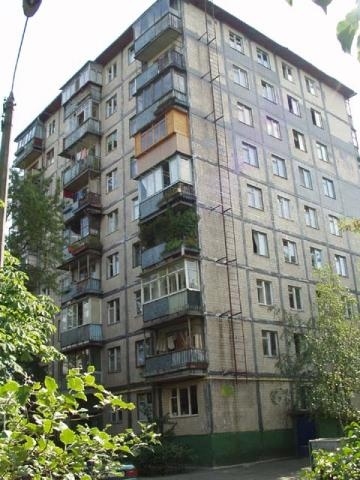 Киев, Ивана Микитенко ул., 5