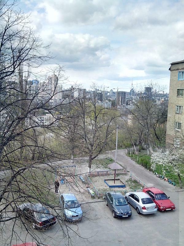 Киев, Ивана Неходы ул., 7