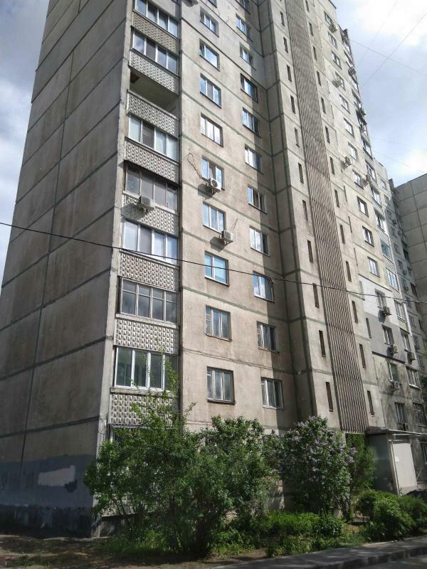 Оренда 1-кімнатної квартири 37 м², Космічна вул., 11