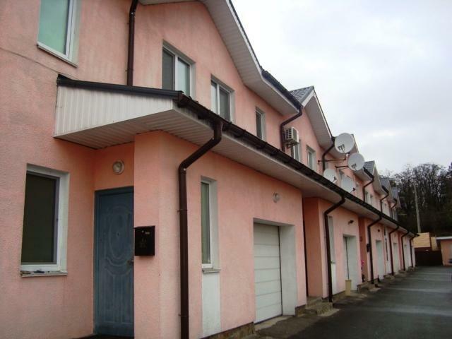 Київська обл., Бучанський район, м. Ірпінь, Севериновская вул., 10