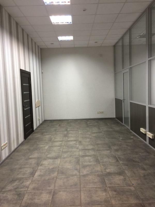 Аренда офиса 18 м², Коллекторная ул.