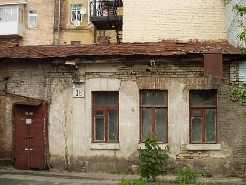 Киев, Ивана Франко ул., 36В