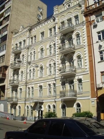 Київ, Івана Франка вул., 5