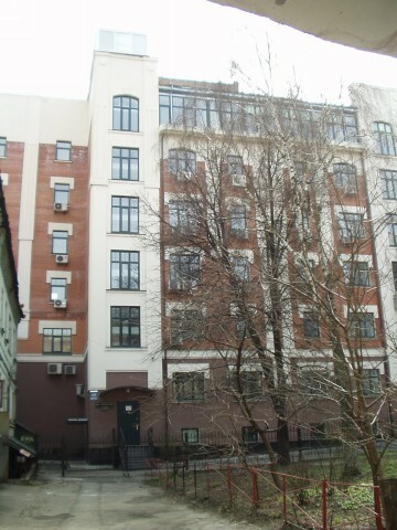 Оренда офісу 327 м², Ігорівська вул., 12Б