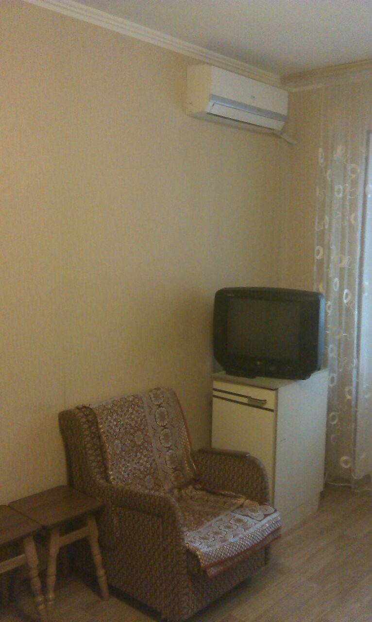 Оренда 1-кімнатної квартири 35 м², Заболотногоднепропетровская ул., 4/9