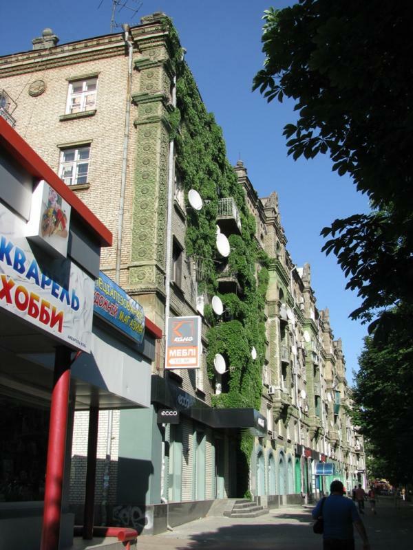 Аренда коммерции 208 м², Дмитрия Яворницкого просп., 88