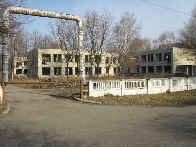 Днепропетровская обл., г. Никополь, Трубников просп., 1