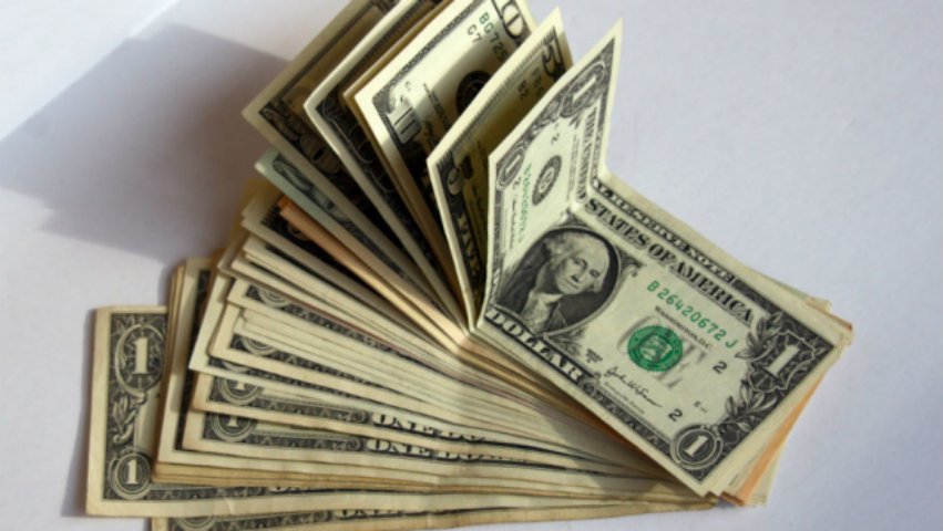 Українці зможуть купувати і продавати валюту по-новому