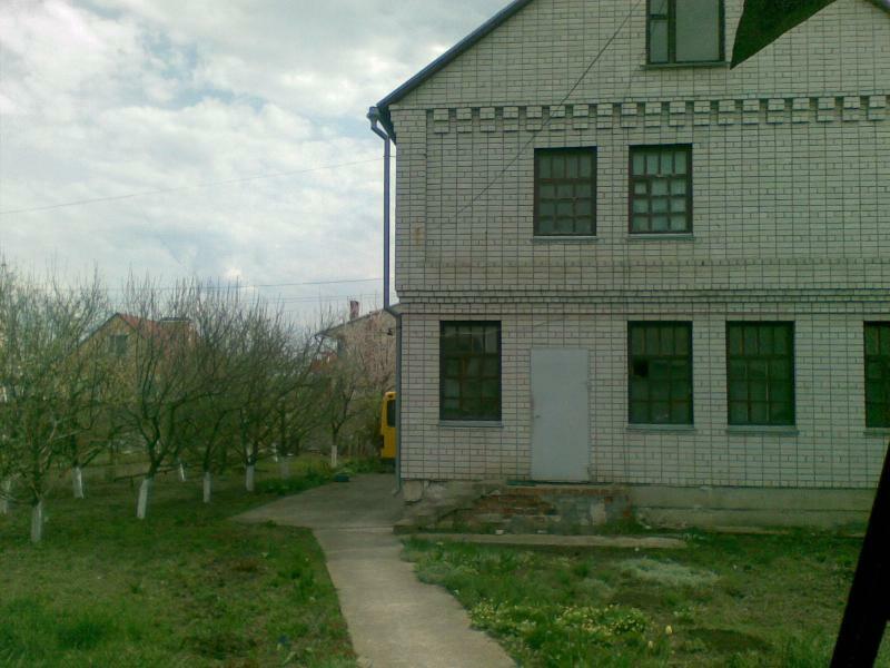 Днепропетровская обл., Днепровский район, с. Александровка, Вавилова ул., 27
