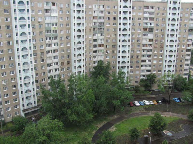 Киев, Владимира Маяковского просп., 17В