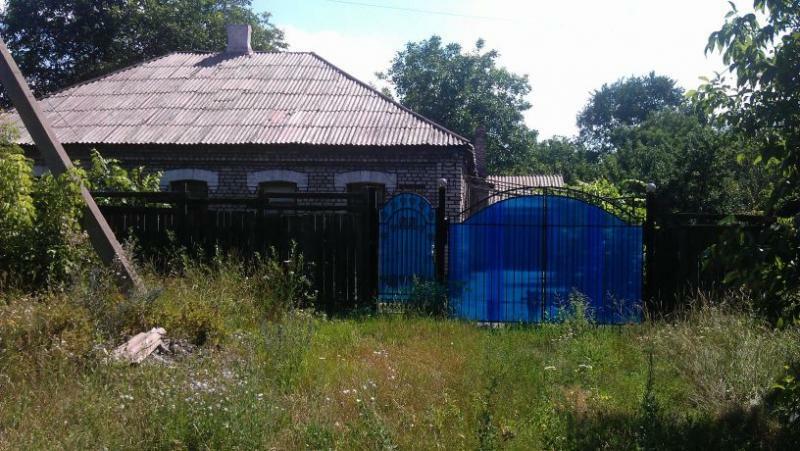 Донецька обл., м. Єнакіїве, Лермонтова вул., 25/22