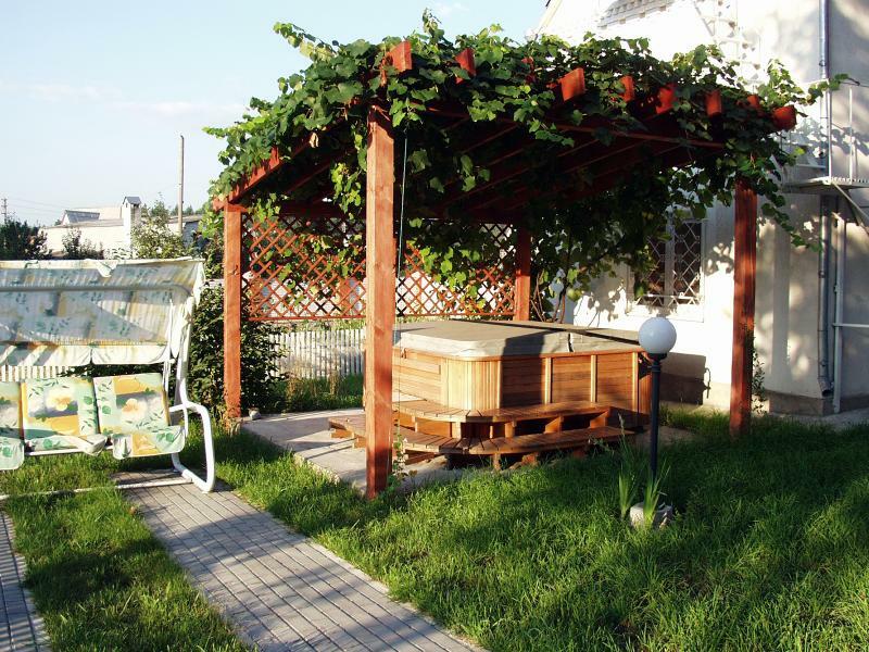 Киевская обл., Васильковский район, г. Васильков, Лесная ул., 28