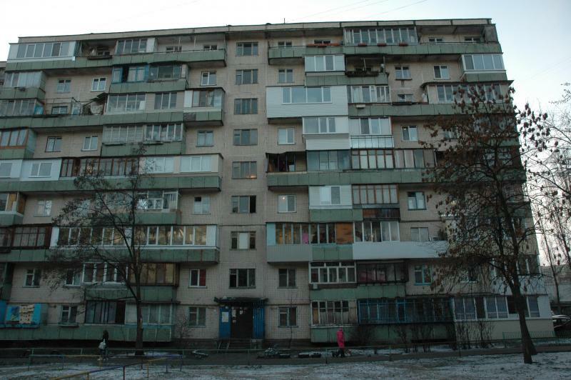 Київ, Андрія Малишко вул., 27
