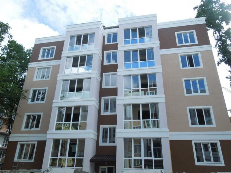 Київська обл., Бучанський район, м. Ірпінь, Лесі Українки вул., 1Е