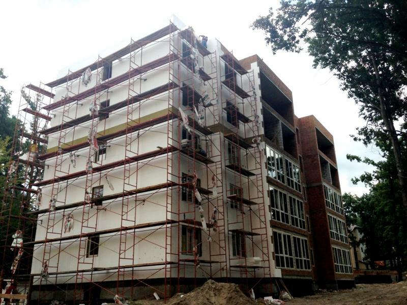 Київська обл., Бучанський район, м. Ірпінь, Лесі Українки вул., 1М