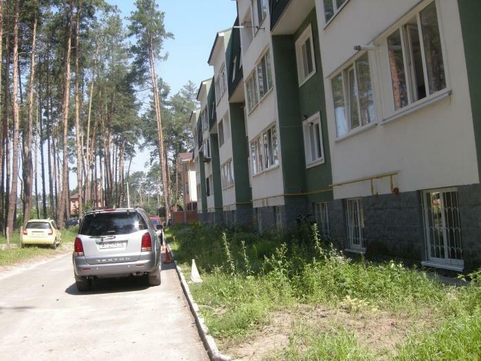Київська обл., Бучанський район, м. Ірпінь, Максима Рильського вул., 7