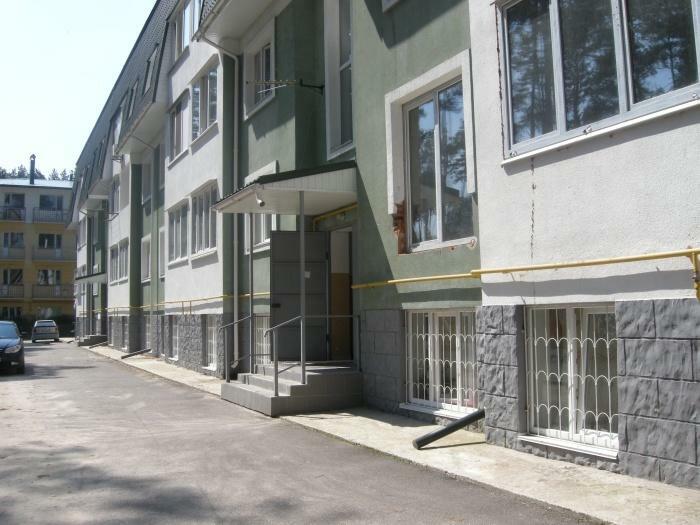 Київська обл., Бучанський район, м. Ірпінь, Максима Рильського вул., 7