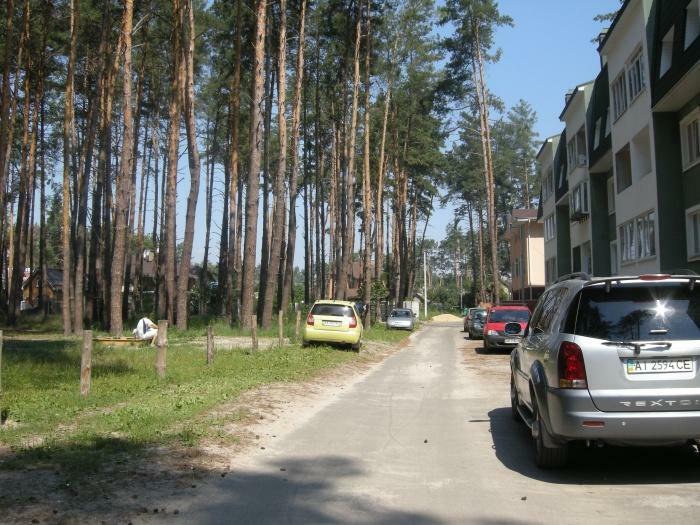 Київська обл., Бучанський район, м. Ірпінь, Максима Рильського вул., 7