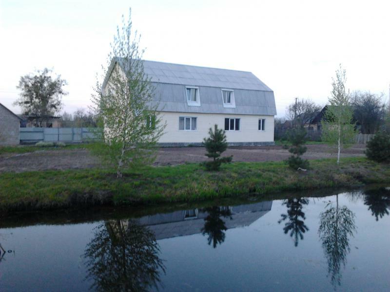 Київська обл., Бучанський район, смт Ворзель, 1-го Мая вул., 17